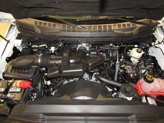 2017 Ford F-250 Super Duty XLT Crew Cab 4WD V8